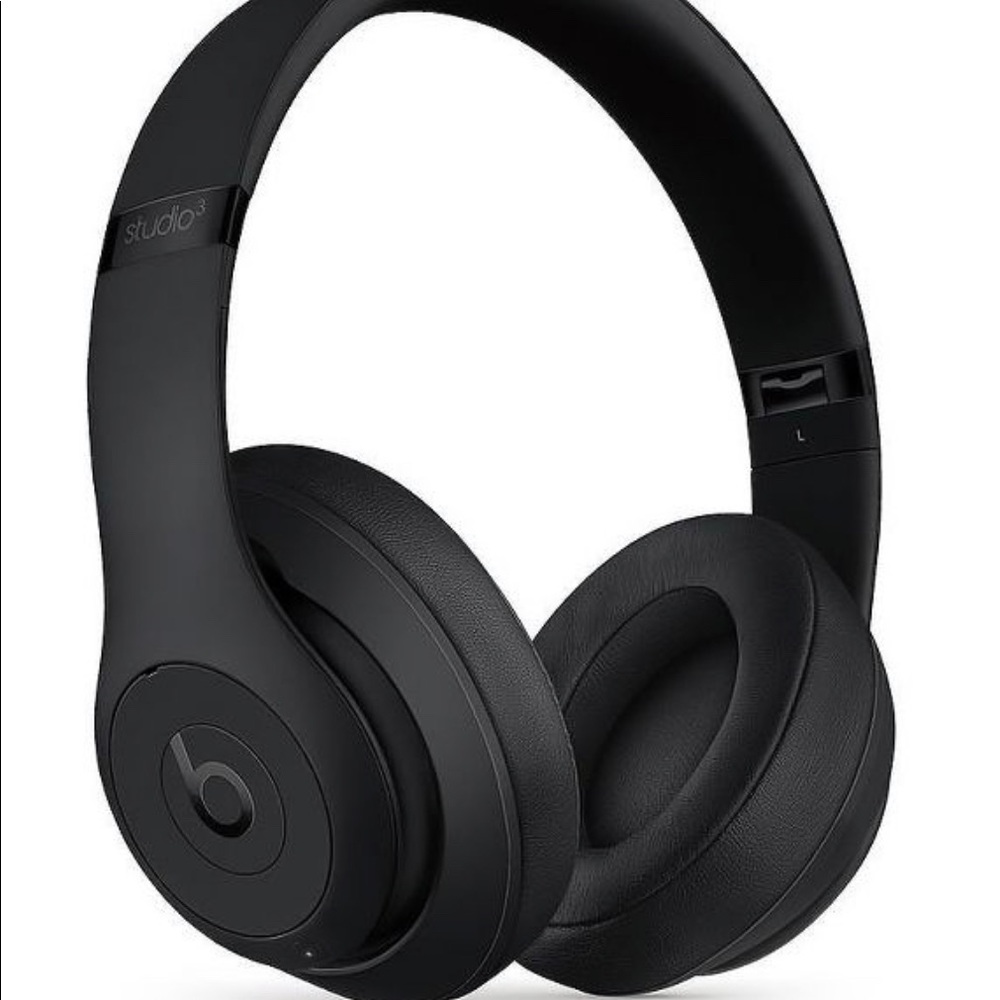 Beats by Dre Wireless Headphones